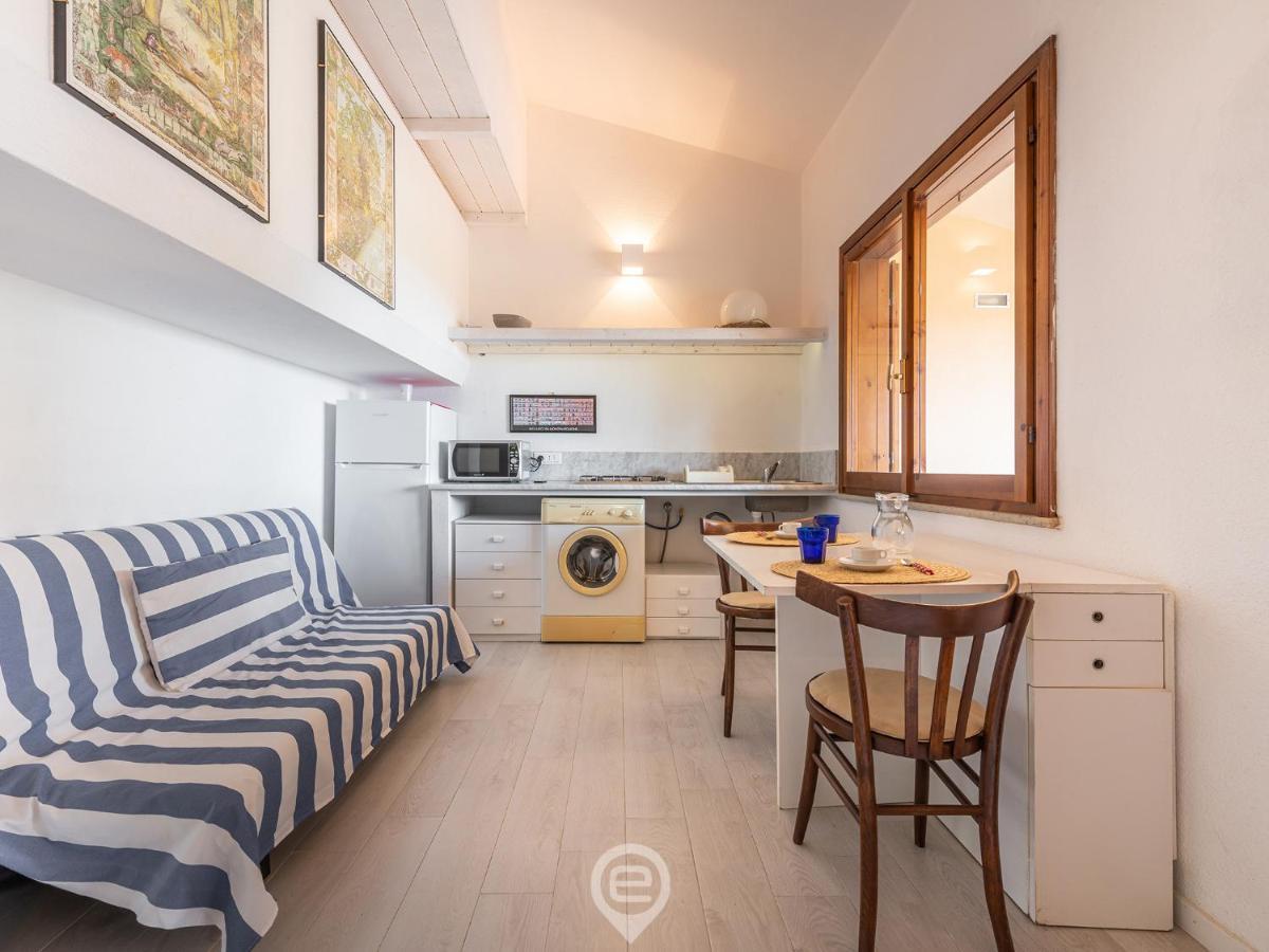 Porto Luna 25 - Hala Villa Villasimius Eksteriør billede